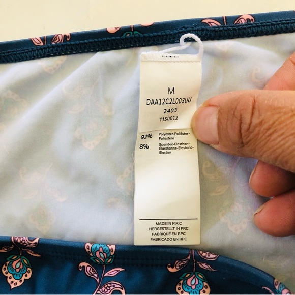 Cupshe Ditsy Floral Smocked Halter Tie Back Bandeau & Mid Rise Bikini Set Size M - Picture 9 of 14